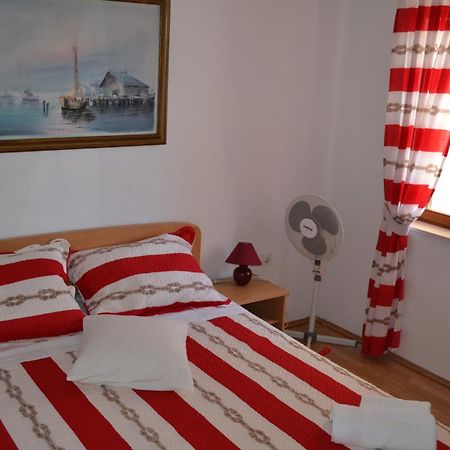 Holiday Apartments Lucic - Feels Like Home, Away From Home Ražanj 외부 사진