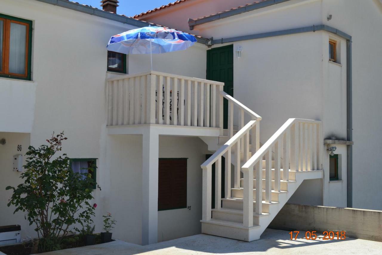 Holiday Apartments Lucic - Feels Like Home, Away From Home Ražanj 외부 사진